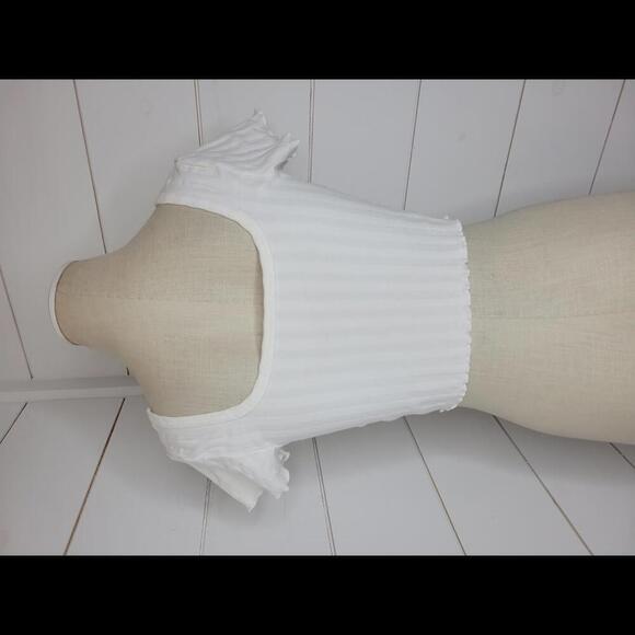 Offline by Aerie medium white ribbed crop top - Picture 2 of 4